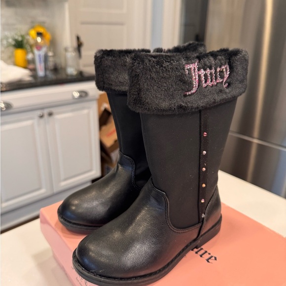 NEW Juicy Couture Girls Winter Boots Toddler Size 10 Black Faux Fur & Rhinestone - Picture 3 of 8